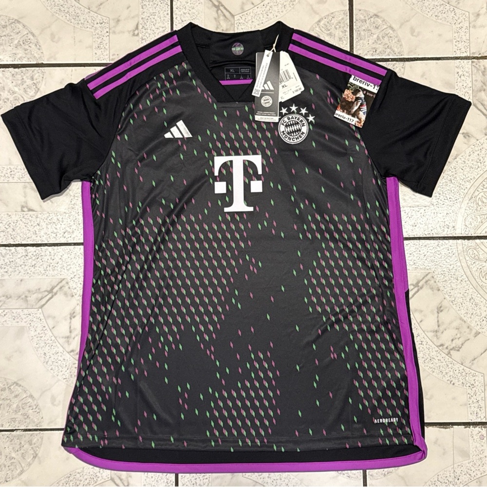 New Adidas Bayern Munich FC 23/24 Authentic Black Away Jersey Women’s Size XL
